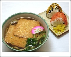 おにぎりうどんセット